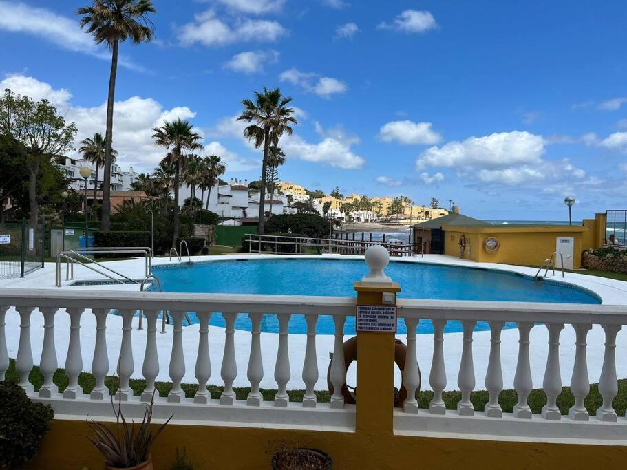 Appartement Aan Boulevard En Zwembad Sitio de Calahonda Exterior photo